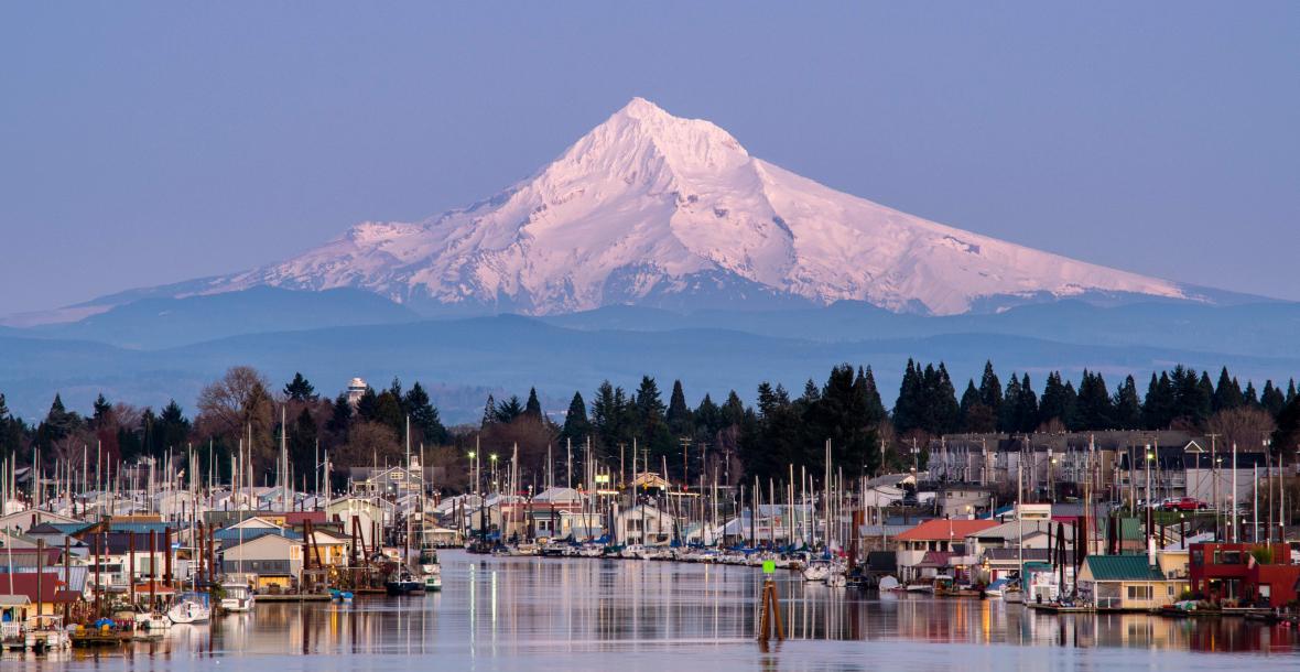 Mt. Hood by u/knappster99